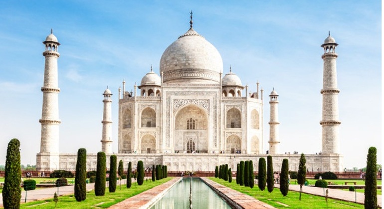 Tour privato di un giorno del Taj Mahal in auto