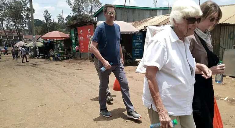 Slum di Kibera: Restituzione alla comunità Visita e tour delle donazioni Kenya — #2