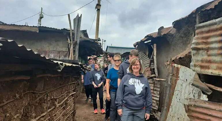 Slum di Kibera: Restituzione alla comunità Visita e tour delle donazioni Kenya — #3