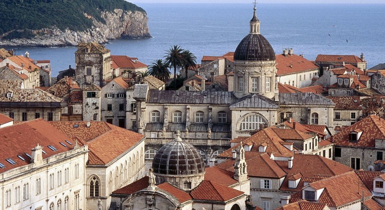 free-dubrovnik-walking-tour-es-3