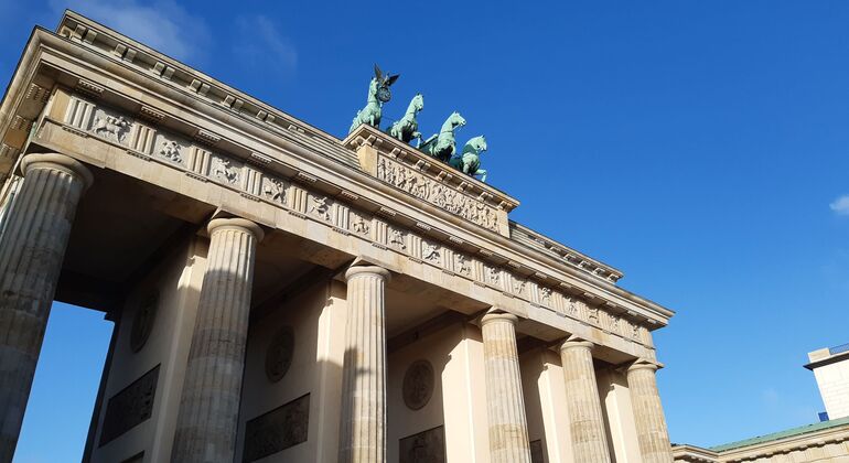 Must to See in Berlin - Free Tour Provided by Laura Jeannin