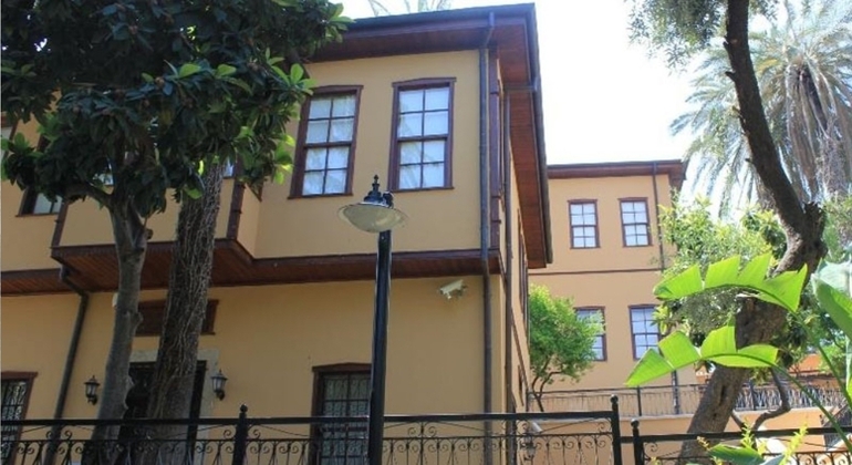 Incrível passeio a pé na cidade velha de Antalya Turquia — #2