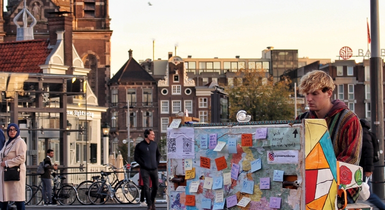 bike-ride-in-the-historic-amsterdam-free-tour-en-4