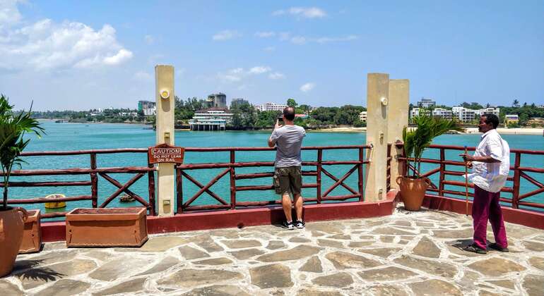 Mombasa: Visita guidata a piedi della città con giro in tuk tuk Kenya &mdash; #3