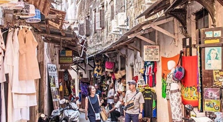 Mombasa: Visita guidata a piedi della città con giro in tuk tuk Kenya &mdash; #6