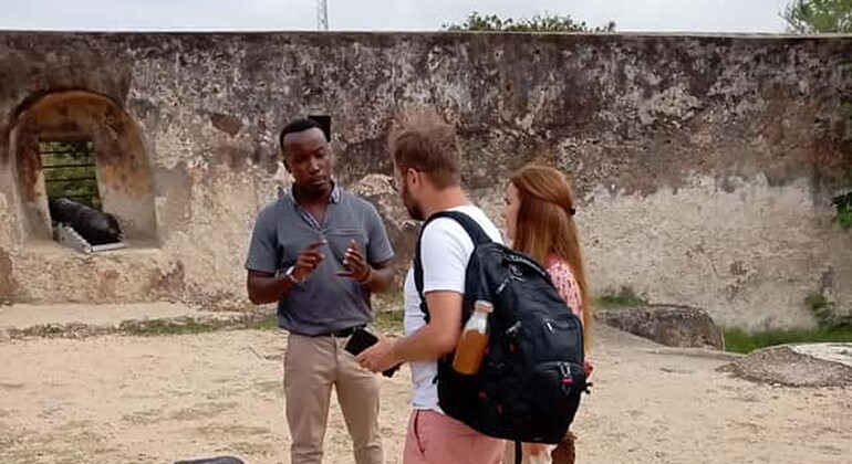 Mombasa: Visita guidata a piedi della città con giro in tuk tuk Kenya &mdash; #15