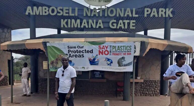 Zwölftägige Kenia-Safari: Savanne und Strand