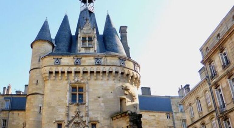 Free Tour: Medieval to Modern Bordeaux, France