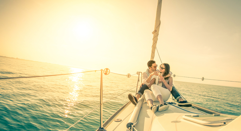 Romantic Sunset Sailing Provided by B Side Visit - Lisbon Sail
