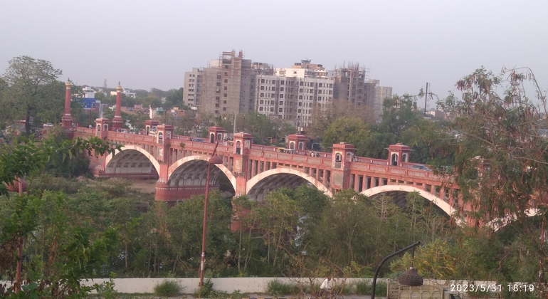 Passeio pelo património dos locais históricos de Lucknow, India