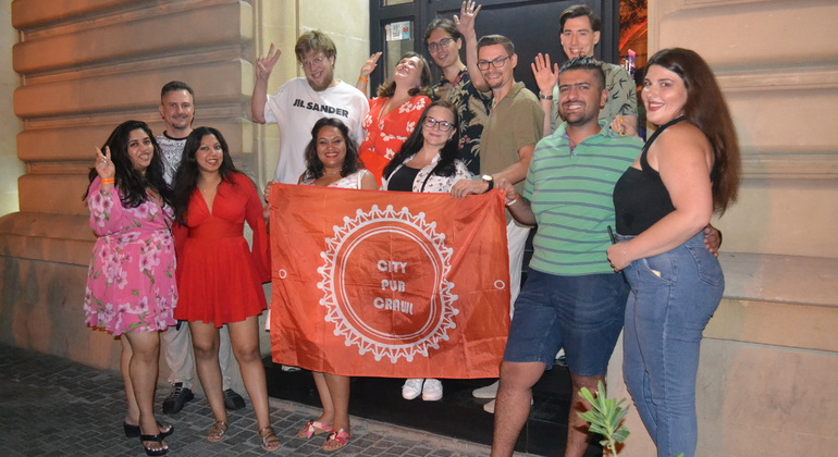 Visite guidée de Bakou - City Pub Crawl (tournée des bars de la ville) Fournie par Oleg Melnikov