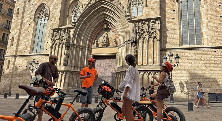 Barcelona Free Bike Tour : Les 20 sites les plus visités Espagne &mdash; #2