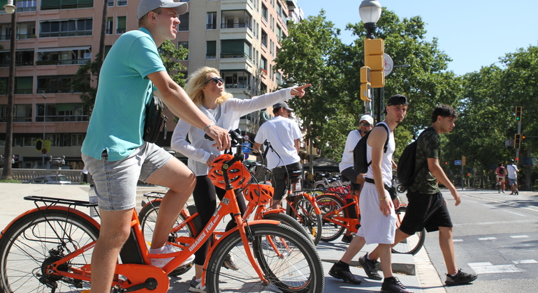Barcelona Free Bike Tour : Les 20 sites les plus visités Espagne &mdash; #30