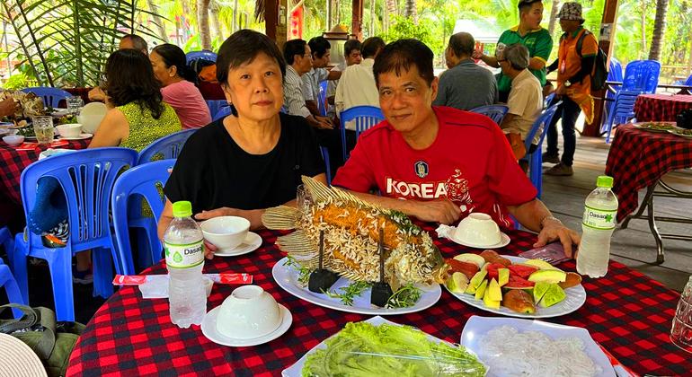 deluxe-tour-cu-chi-tunnels-mekong-delta-full-day-es-10