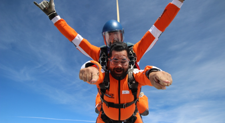 Paracadutismo in tandem a Praga con trasferimenti gratuiti Repubblica Ceca &mdash; #9