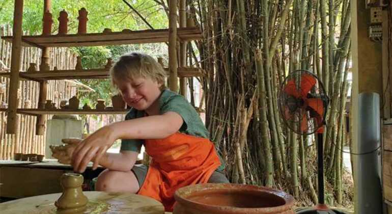 Explorar a aldeia de olaria de Thanh Ha Vietname — #2