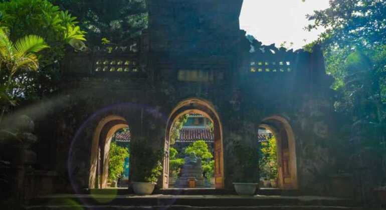 Excursión a la cueva de Am Phu con montañas de mármol y monos Vietnam &mdash; #3