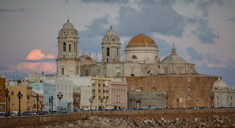 6-stündige private Tour durch Cádiz auf Spanisch