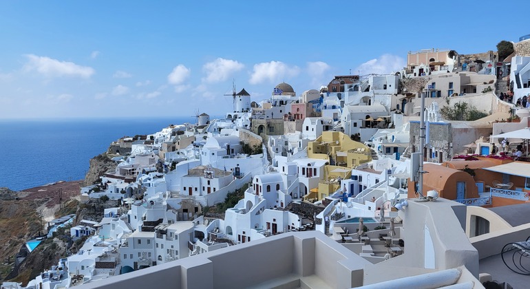 Personalized Tour of Santorini Provided by Nikos