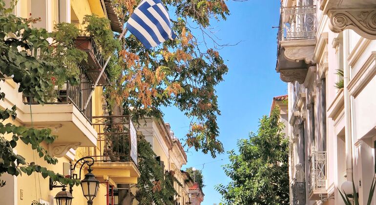athens-walking-tour-with-a-local-expert-es-4