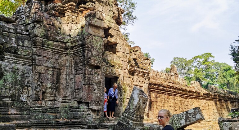 Excursão de um dia: Templo de Banteay Srey e pôr do sol em Angkor Organizado por U Trip 2Cambodia