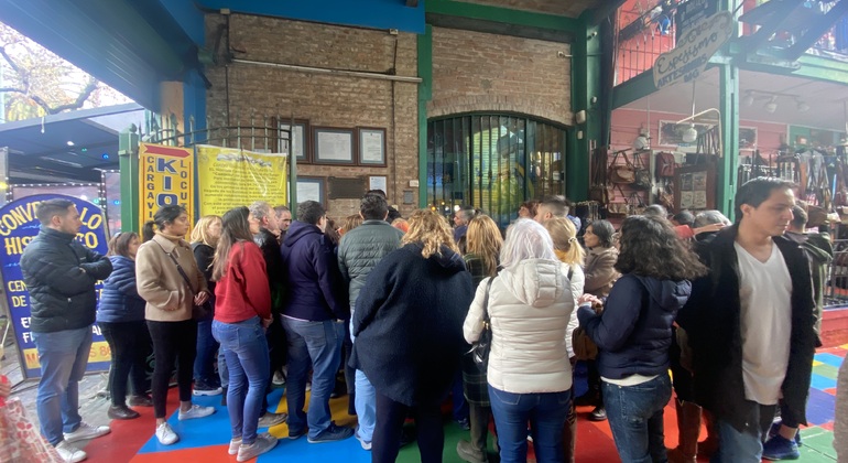 tour-historico-por-la-boca-de-dos-horas-con-historiador-especialista-en-19