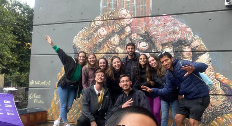 L'autentico tour dei graffiti a Bogotà Colombia &mdash; #17