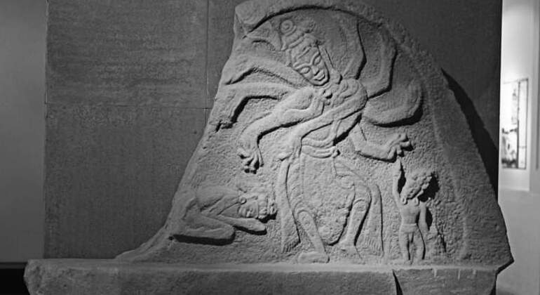 Da Nang History Tour with Cham Musuem-Cuisine-Cafe Vietnam — #7