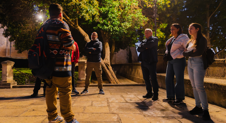 Free-Night-Tour-in-Ubeda-the-illuminated-city-1