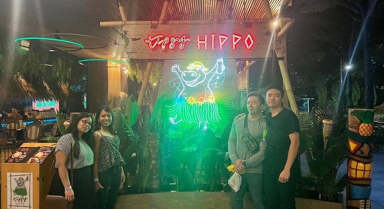 Festa em Singapura, o mais selvagem e melhor Pub Crawl Organizado por AhJie