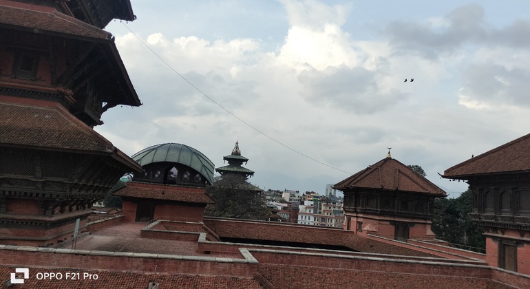 Passeio a pé pela Praça Durbar de Katmandu com mercado local Organizado por Sanjay Lamsal