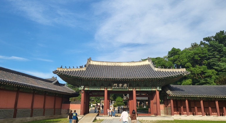 Kostenlose Tour Bukchon Cultural Center, Changdeokgung & Iksundong Südkorea &mdash; #2