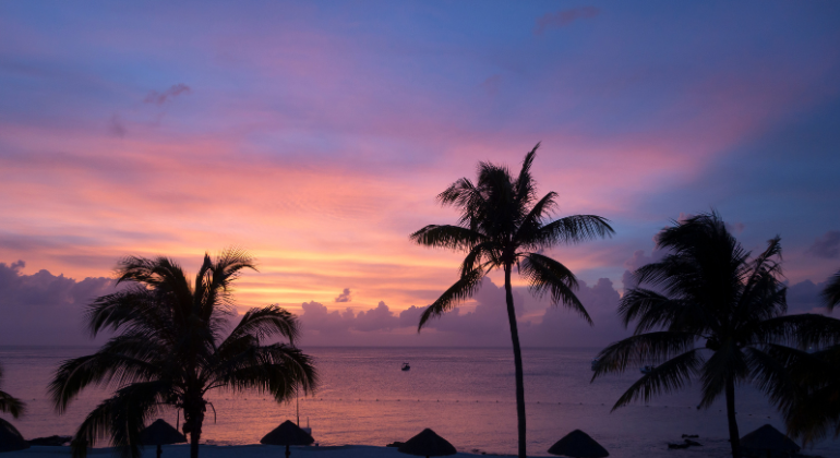 Laufen und Spaß haben in Cozumel Bereitgestellt von Cesar Guilbert