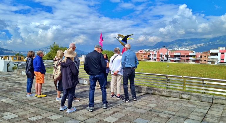 Dia inteiro em Quito, Mitad del Mundo, Teleférico e Capela do Homem Equador — #3