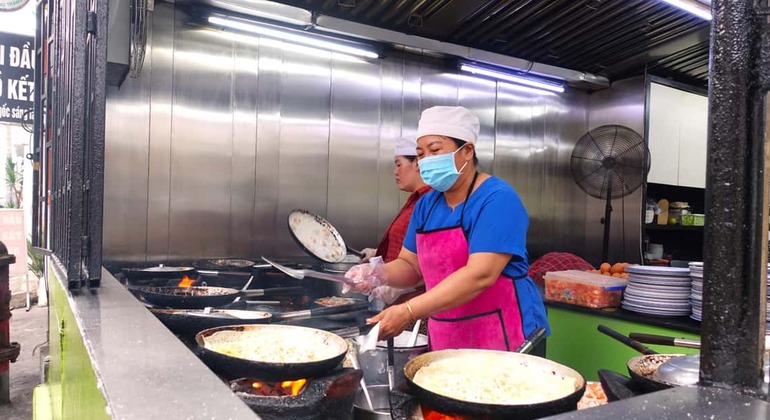 Saigón: Mercado Flotante y Degustación en Scooter