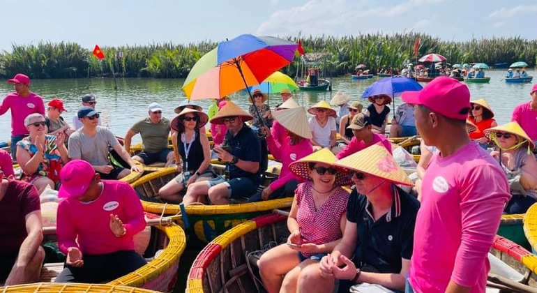 Paseo en barca cesta en Hoi An Vietnam — #4