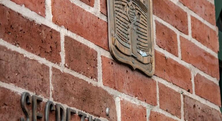 El famoso recorrido gratuito por el centro de Medellín Colombia — #12