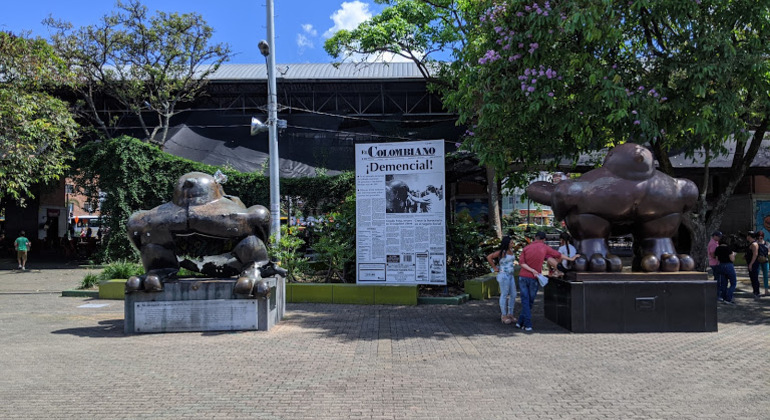 El famoso recorrido gratuito por el centro de Medellín Colombia — #19