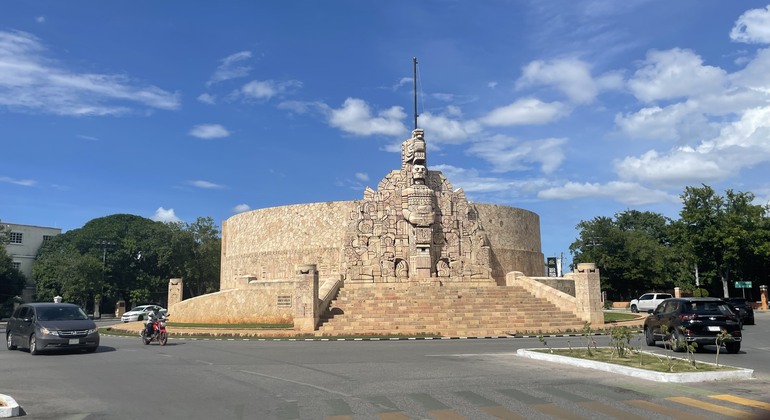 Paseo Montejo, der einzige Rundgang durch diese wunderschöne Straße Bereitgestellt von Estacion México Estados