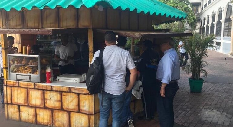 Degustação de comida de rua e passeio completo pela cidade de Cartagena Colômbia — #8