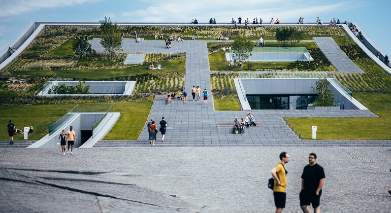 Entrada al Museo Etnográfico de Budapest Hungría — #3