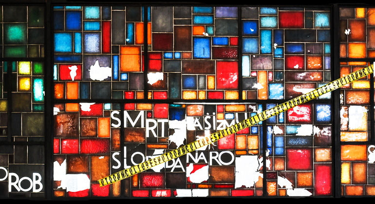 Visita al Museo de Historia de Bosnia-Herzegovina en Sarajevo Bosnia y Herzegovina — #5