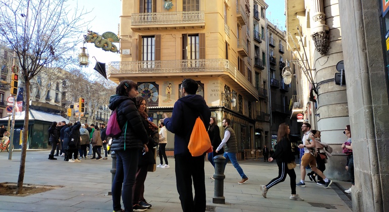 Uma viagem no tempo pelo Bairro Gótico de Barcelona Espanha — #9