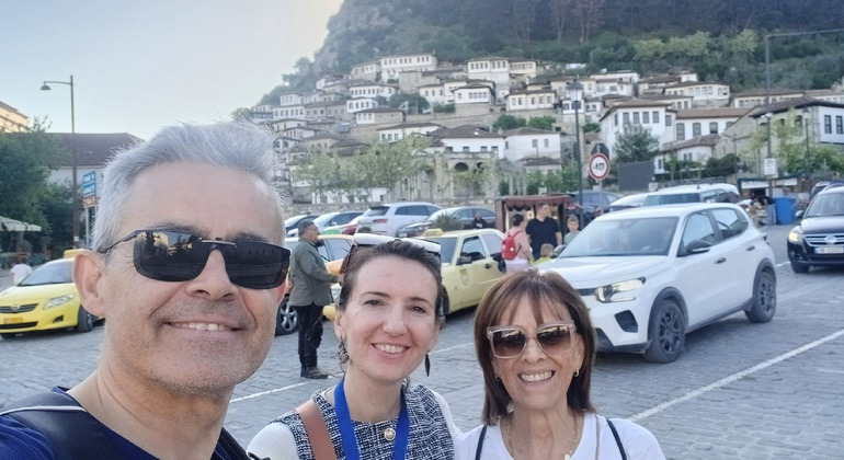 free-walking-tour-around-berat-en-30