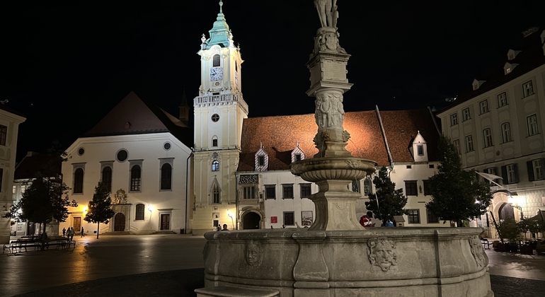 Free Tour de Leyendas: Historias Desconocidas de Bratislava Operado por BraVa Tours
