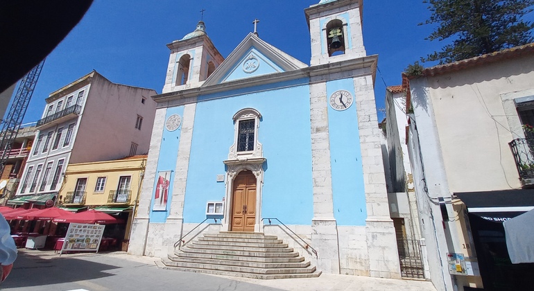 historic-lisbon-cacilhas-the-south-side-of-river-es-9