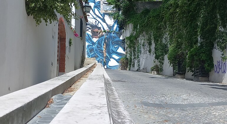 historic-lisbon-cacilhas-the-south-side-of-river-es-5