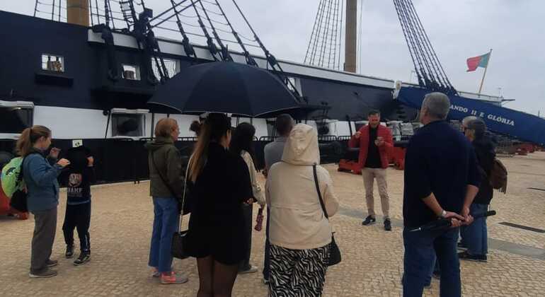 historic-lisbon-cacilhas-the-south-side-of-river-es-7