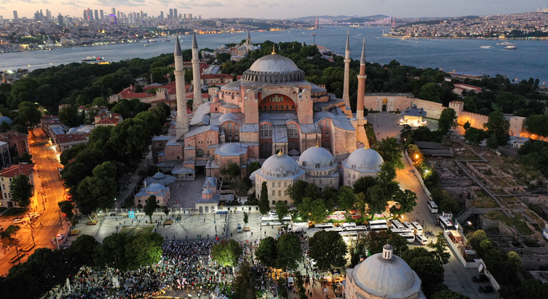 Old City Tour, the Wonders of Istanbul Provided by garbi