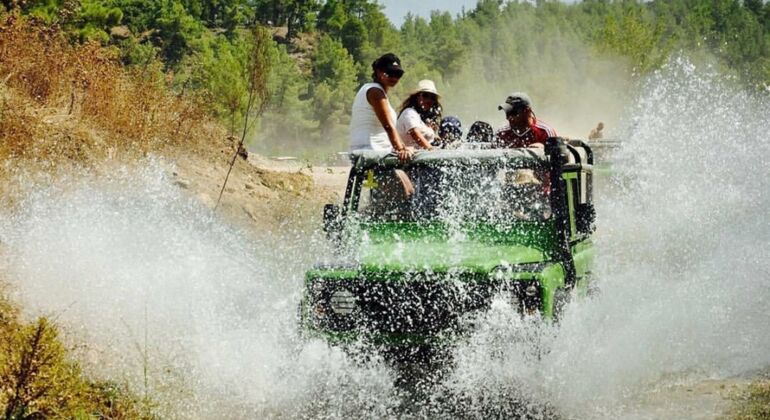 Jeep Safari im Taurusgebirge mit Mittagessen am Dimcay Fluss in Alanya, Turkey